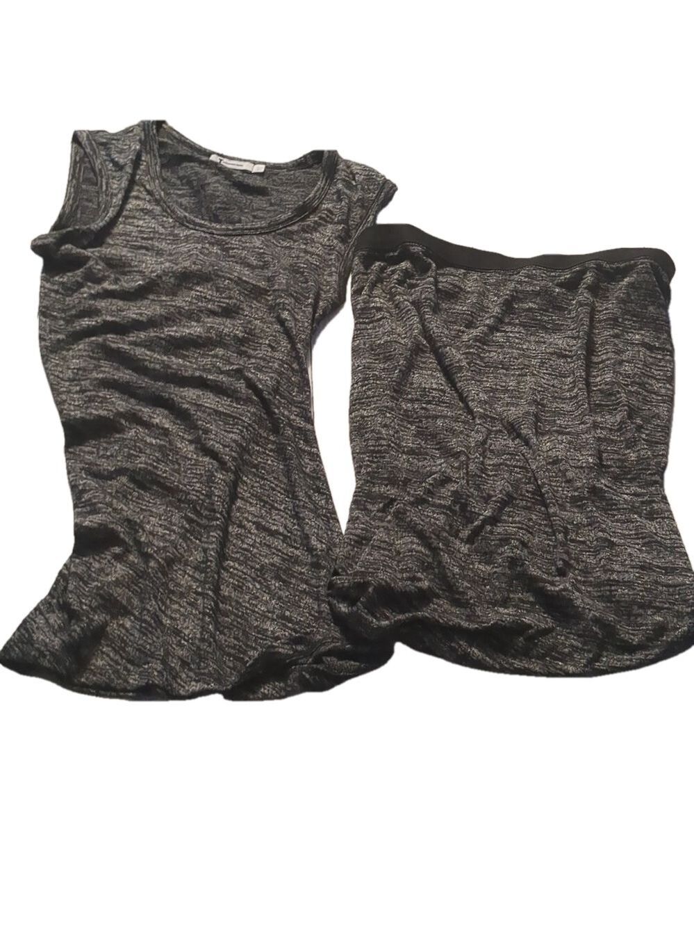 T Alexander wange tunic tank and skirt set size. Small